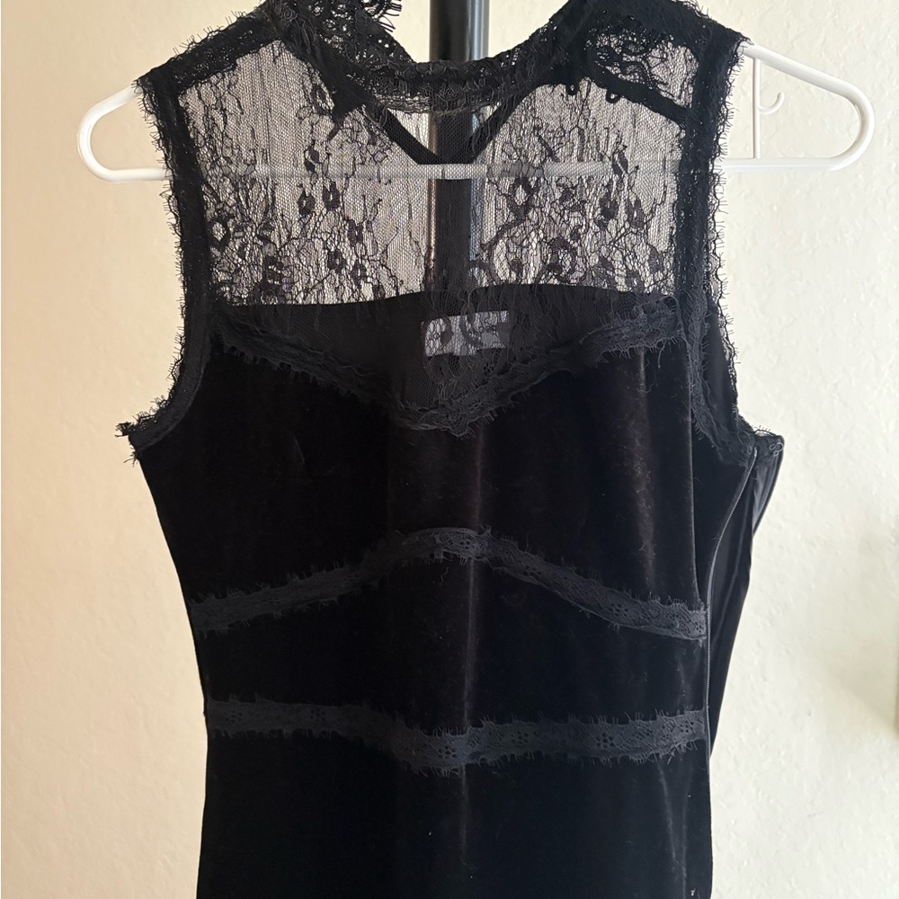 Elegant Black lace Dress